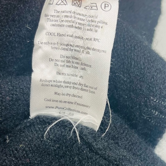 PURE Collection 100% Cashmere Poncho Cozy Wrap Beige Black Line Trim - Picture 10 of 12